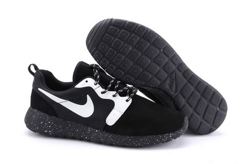Nike Roshe Run Hyp Prm Qs Mens Shoes Fur Black White Gray New Winter Clearance